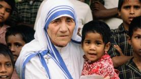mother-teresa---mini-biography